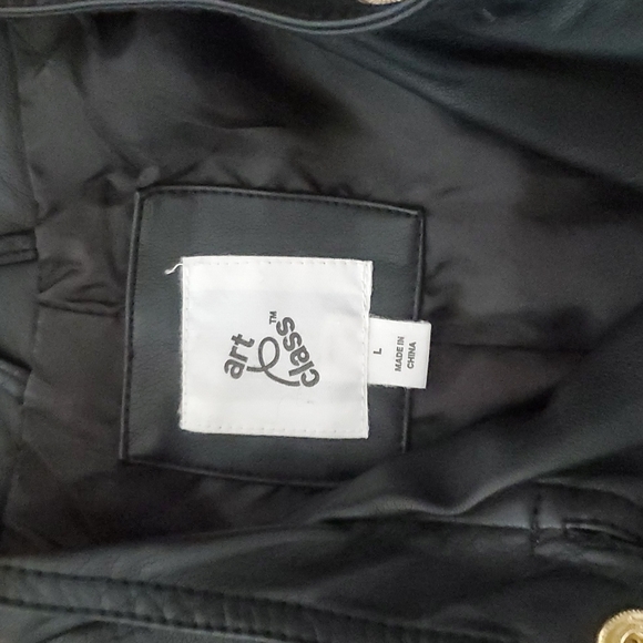 Jacket - Picture 3 of 4